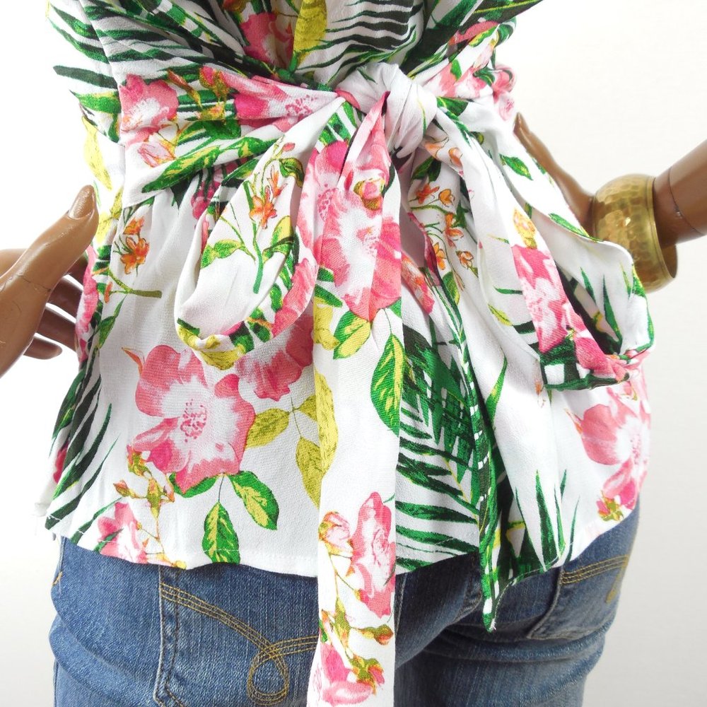NEW YORK & CO Top M NWT White Floral On & Off the Shoulder Wrap Blouse Tie Waist - Picture 9 of 13